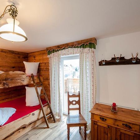 Alpenhostel "Das Besenhaus" Altenmarkt im Pongau Exterior photo