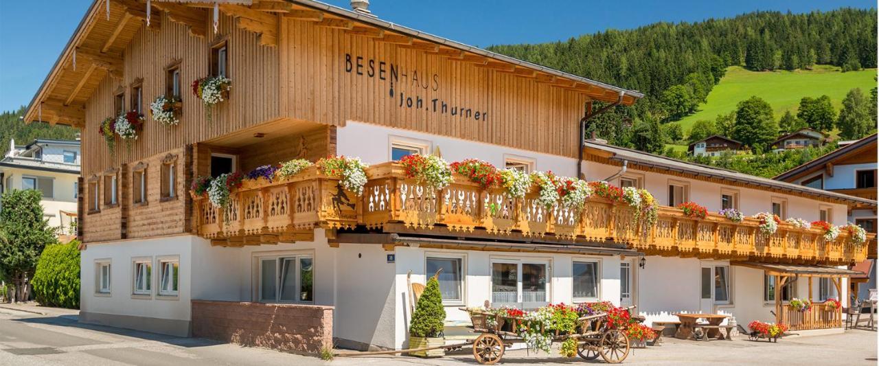 Alpenhostel "Das Besenhaus" Altenmarkt im Pongau Exterior photo